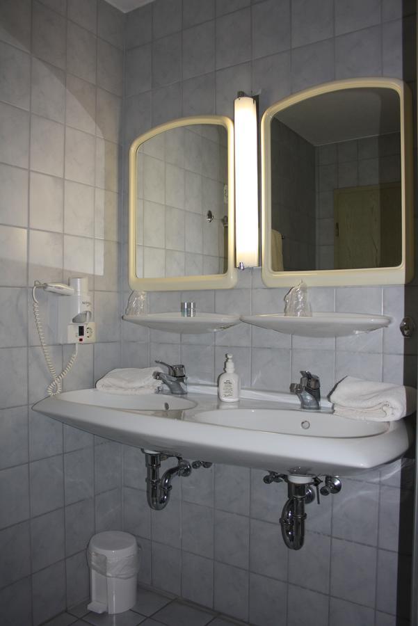 Hotel Blume Post Albstadt Esterno foto